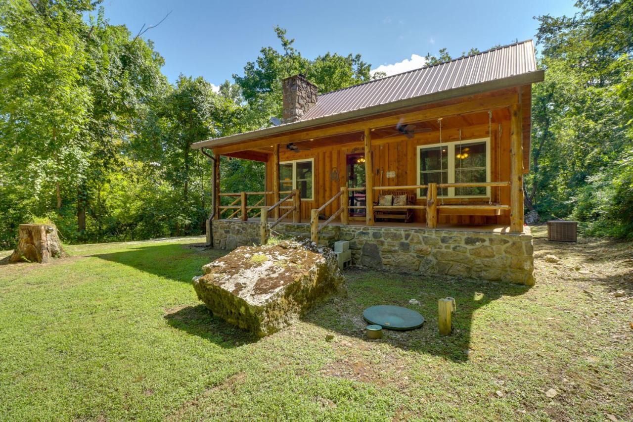 Romantic Mountain View Cabin Rental Near Downtown! Exterior foto